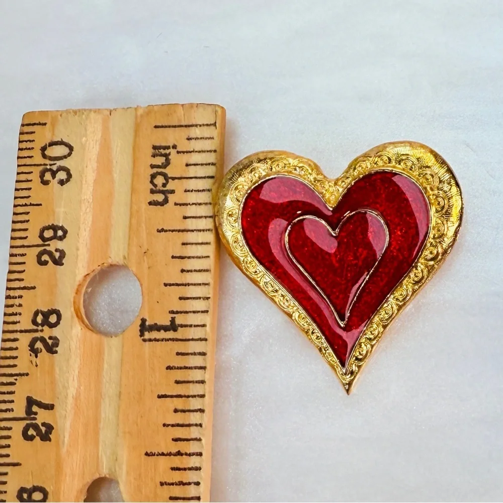 Vintage aged goldtone and red heart brooch pin